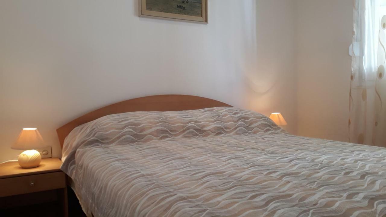Apartment Ivo Traù Esterno foto